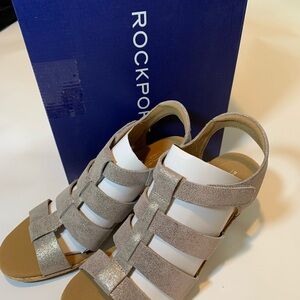 Rockport Briah New gladiator Metallic subtle sheen Strappy Sandals. Size 9.5
